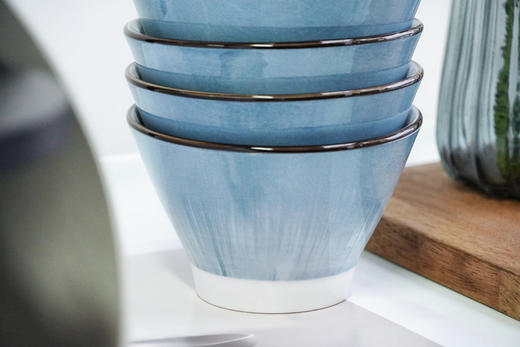 🍽餐桌上的蓝染风格调，美得像海的艺术🌊 【 Trees&wind蓝纹渐变盘碗 5/8/10英寸】 用餐具点缀生活，比吃好饭更重要的是要好好吃饭🥗 商品图3