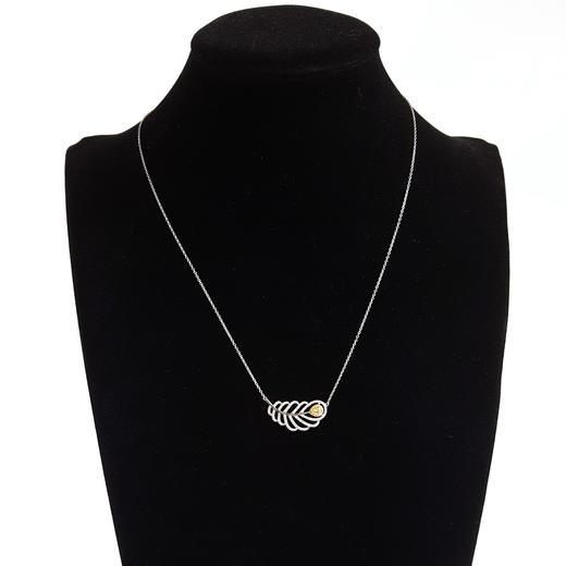 【天然正品】AU750白金时尚简约款0.190克拉羽毛造型钻石吊坠项链230824NJ11+  现售价：3680！ 商品图7