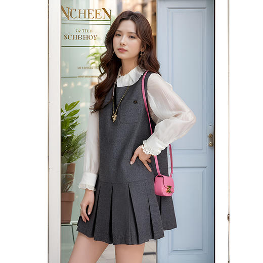 9/6奢姿大码女装2024秋季减龄毛呢百褶简约裙子胖妹妹时尚背心连衣裙9943862114 商品图1