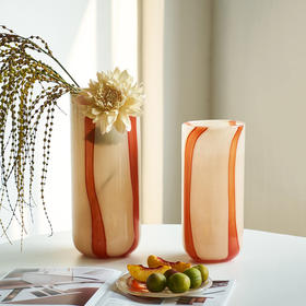 北欧简约渐变红竖纹直筒花瓶餐桌客厅软装家居水培郁金香玻璃花瓶