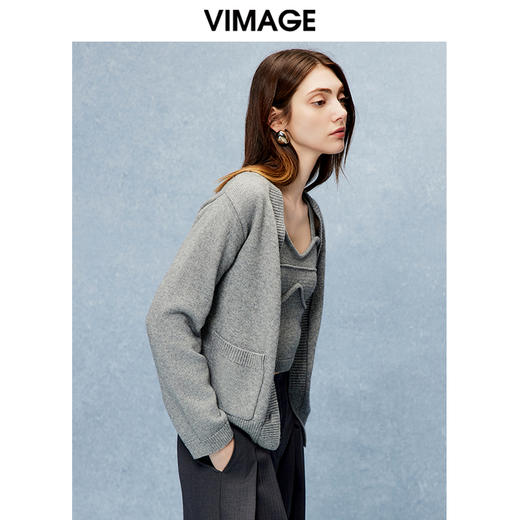 VIMAGE纬漫纪时尚显瘦针织开衫背心两件套秋季新款V2201821 商品图4