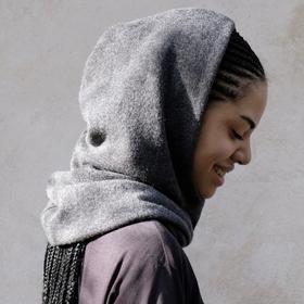 Elsa esturgie羊毛围脖帽