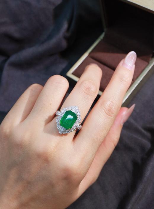 4.6克拉祖母绿戒指 商品图3