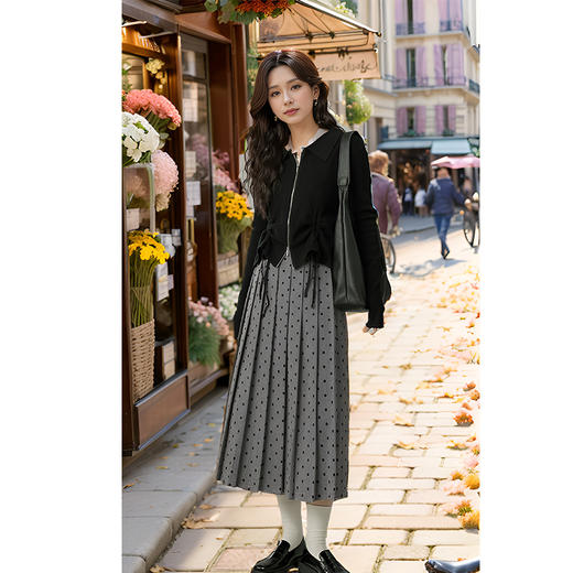 9/7奢姿大码女装2024秋季减龄波点百褶半身裙胖妹妹时尚百搭简约裙子9943434056 商品图0