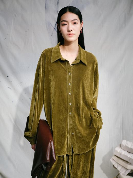 LIYIHAN 24夏季新品光泽丝绒宽松衬衫女士套装法式复古 商品图0