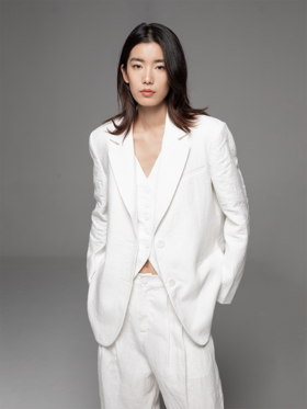 LIYIHAN 2024新款白色亚麻西装外套女休闲西服套装三件套高级感