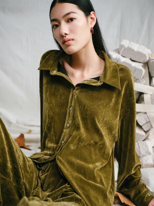 LIYIHAN 24夏季新品光泽丝绒宽松衬衫女士套装法式复古 商品图1