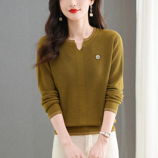 CC-101-23631针织打底衫女长袖秋装2024新款春秋洋气上衣内搭短款毛衣 商品图1