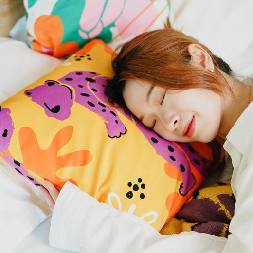 咔哒心系列印花抱枕 商品图0