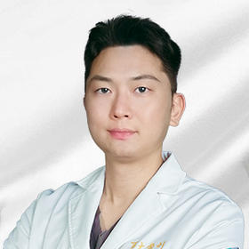 孙榕呈—军大整形外科技术主任