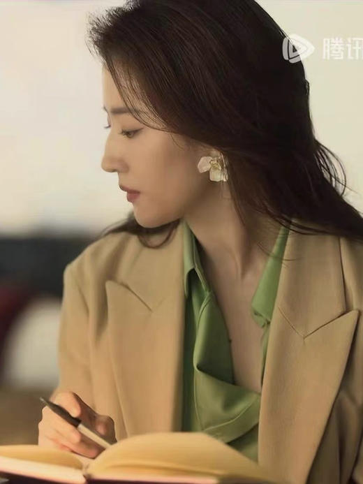 2409109    花朵 耳钉，可拆卸（5天发货） 商品图6