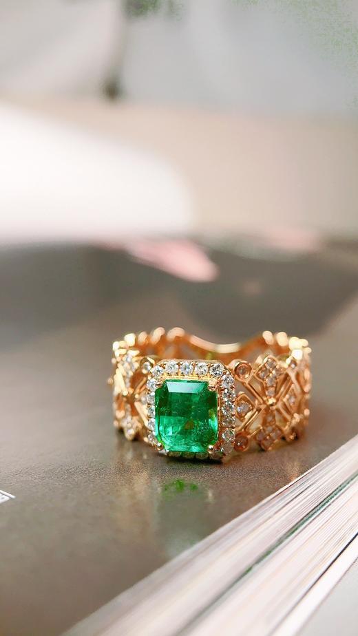 0.89克拉祖母绿戒指 商品图1