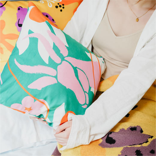 咔哒心系列印花抱枕 商品图1