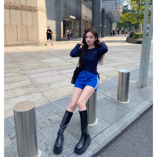 清仓捡漏 LINCHAOZHANG LT240154 两色T恤 LK240396 运动短裤 商品图1