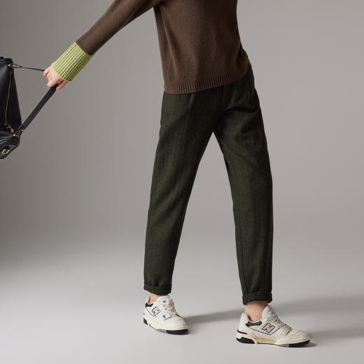 22749 IN AND ON 羊毛人字纹显瘦锥形裤 商品图6