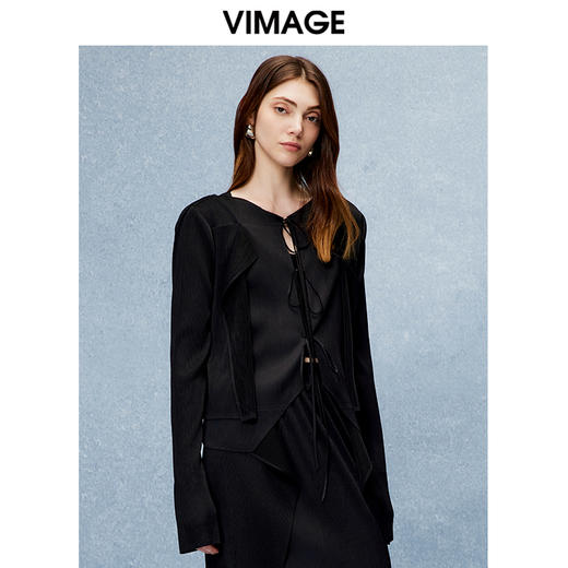 VIMAGE纬漫纪秋季新款时尚设计感绑带舒适宽松直筒显瘦上衣V2213816 商品图4