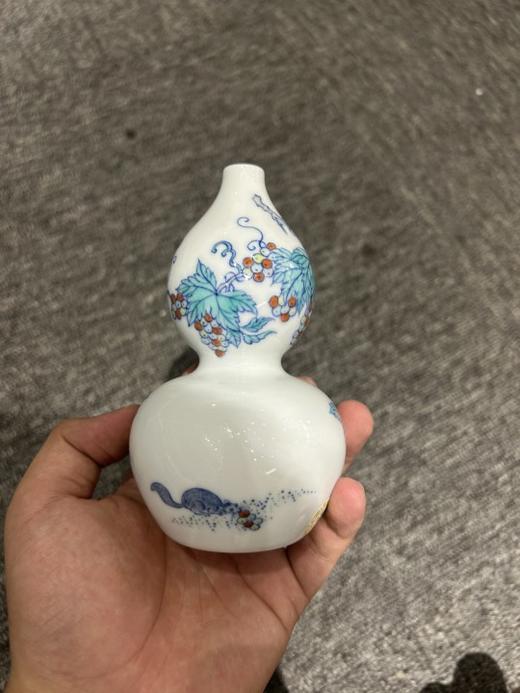 松鼠葡萄葫芦瓶 商品图0