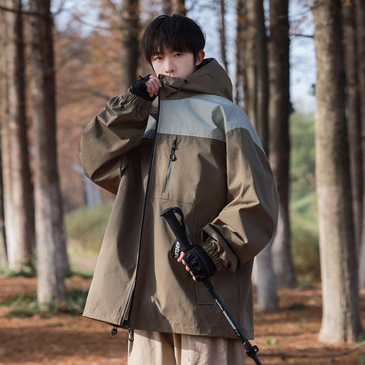 【户外潮牌两件套！山系冲锋衣】三合一外套连帽春秋潮牌，百搭时尚舒适，户外登山美式夹克女，防水防风情侣外套L 商品图7