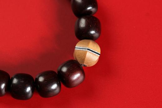 XYZT0294°小叶紫檀&老山三色瓜棱手串 商品图4