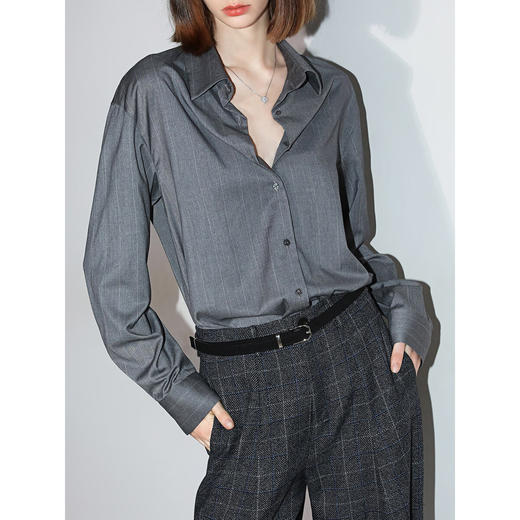 COCOBELLA[商务休闲风]色织条纹气质灰衬衫秋通勤衬衣SR3076 商品图2