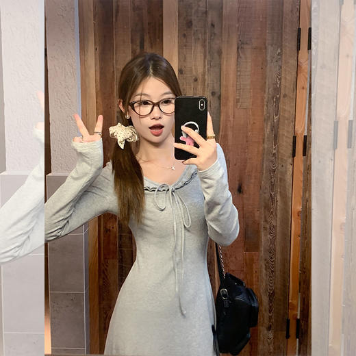 【169元任选2件】最后一波现货！韩系百搭2色荷叶边领系带连衣裙 商品图3