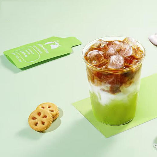 瑞幸冷萃咖啡液美式/生椰225ml 商品图1