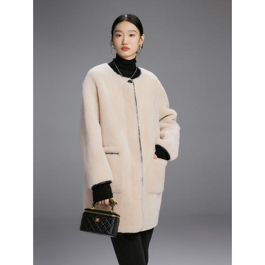 棉仓346666002-贵气MIU风 羊羔毛外套女冬季新款中长款小香风颗粒羊毛外套(货号:346666002) 商品图0