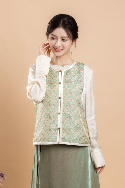 荷言HEYEN 晋水百花 真丝非遗宋锦新中式两穿马甲宋锦包扣+玉石扣对襟全手工马甲 高级定制 商品图1