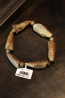 H0021Y08°随形沉香手串款式①