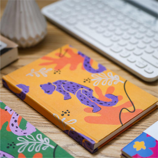 咔哒心系列棉麻笔记本 商品图0