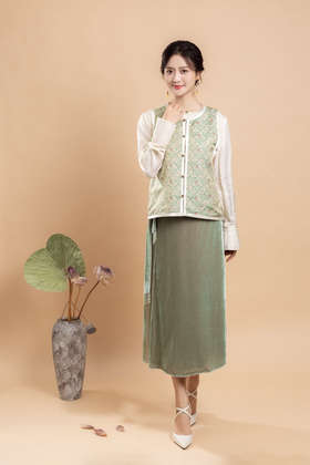 荷言HEYEN 晋水百花 真丝非遗宋锦新中式两穿马甲宋锦包扣+玉石扣对襟全手工马甲 高级定制