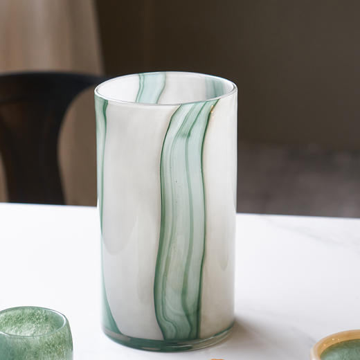 北欧简约渐变绿竖纹直筒花瓶餐桌客厅软装家居水培郁金香玻璃花瓶 商品图2