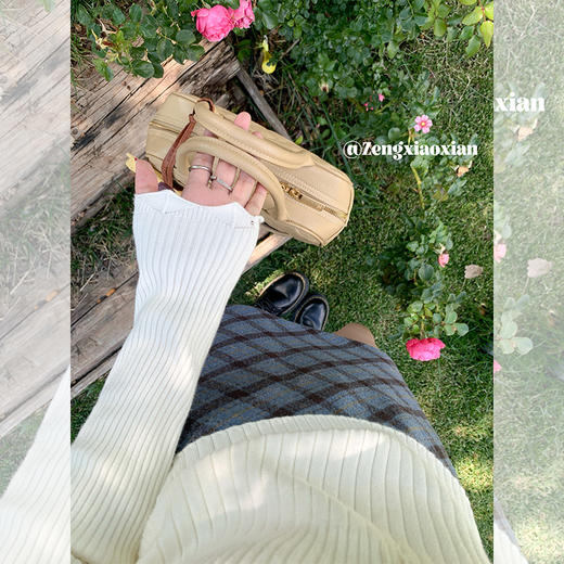 <曾小咸推荐>韩系简约花边领修身毛织打底衫 商品图2