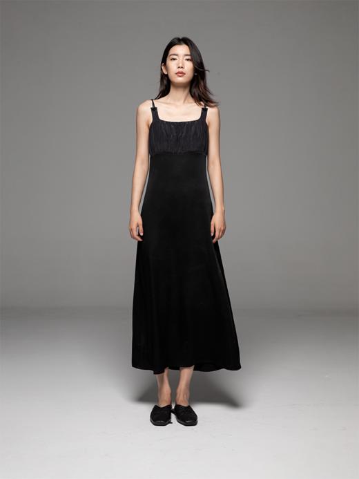 LIYIHAN 涌动 24新一字领醋酸吊带无袖连衣裙气质夏秋通勤显瘦女 商品图4