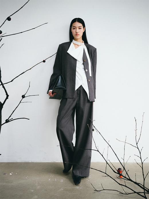 LIYIHAN 24新款螺纹腰阔腿裤设计感透气肌理西服裤子女 商品图0