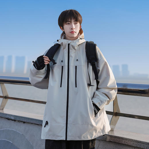 【轻量化出行！山系冲锋衣】整体OVERSIZE版型，男女同款，春秋季男士连帽外，潮牌户外登山休闲美式夹克，情侣防水防风外套L 商品图2