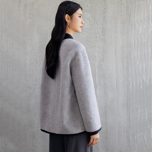 玳莎圆领长顺毛呢短外套女2024年新款秋季气质高级感宽松呢子大衣  EC39301 商品图3
