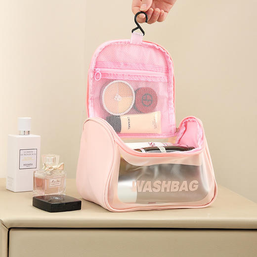 【旅行洗漱化妆包！便携可挂大容量】半圆透明字母洗漱包收纳包携旅行大容量简约防水收纳品洗漱包，透明可视装的再多也能找到。ry 商品图1