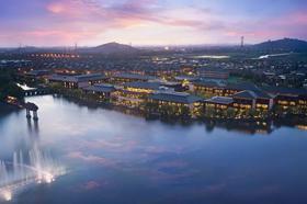 ★宠物友好★ ¥999起/晚--住进广富林内品质酒店【上海松江广富林希尔顿酒店】园林房+早餐+简餐1份，另有含广富林水下博物馆门票/宠物友好房套餐可选！紧依富林湖畔~有效期至2025年12月31日