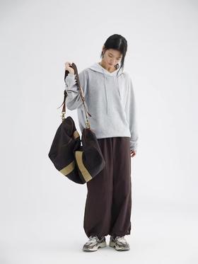 步履不停/3C15040C/针梭织拼接连帽卫