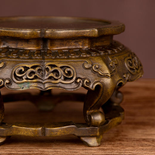 吉祥古法香炉 点金带座冲天耳三足乳炉 商品图3
