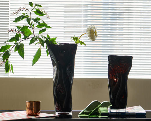 轻奢风创意大口直筒黑金琉璃花瓶高级感台面软装居家装饰玻璃饰品 商品图0