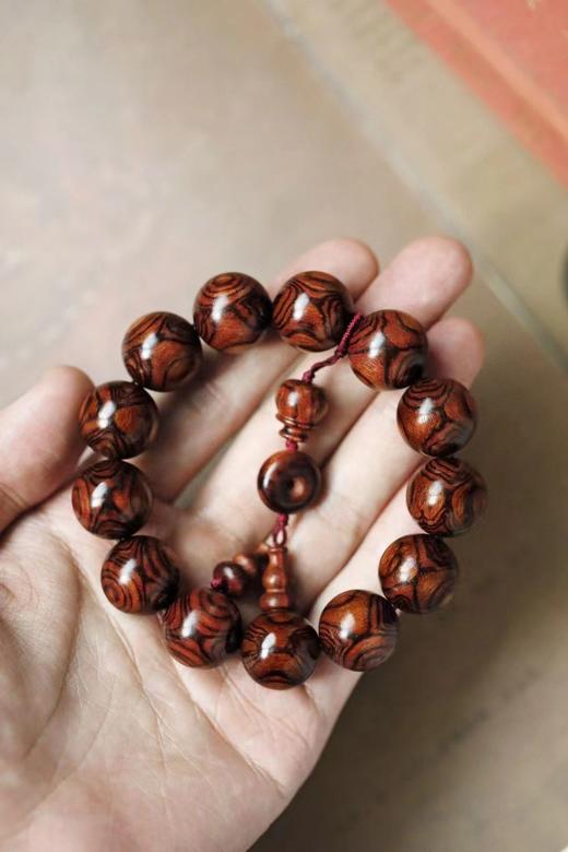 海黄精品对眼1.8手串 商品图5