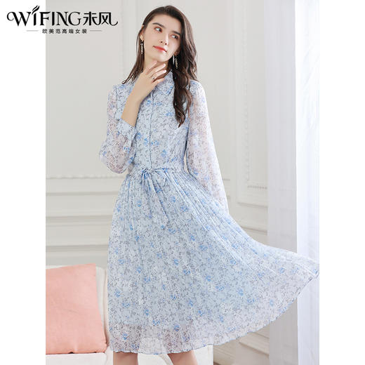 未风蓝色雪纺碎花连衣裙女早秋2024秋季新款气质显瘦娃娃领百褶裙 商品图3