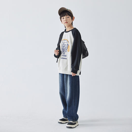 蓝汽水2024秋冬新款卫衣男童撞色插肩亲子装字母印花拉绒面料上衣 商品图1