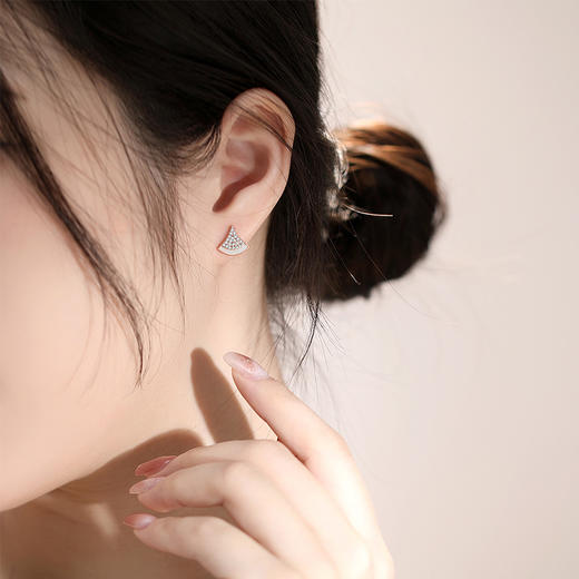 【扇形小裙子】S925银杏叶贝母耳钉【JHY-E000338B】 商品图3