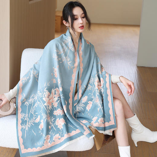 明星同款围巾披肩 2024新款女冬季加厚 双面保暖 高端妈妈旗袍百搭款围巾 商品图2