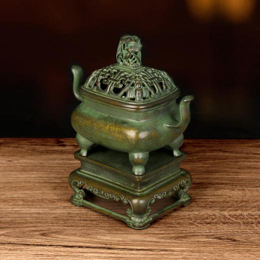 吉祥古法香炉 带座朝冠耳马蹄熏炉 商品图5