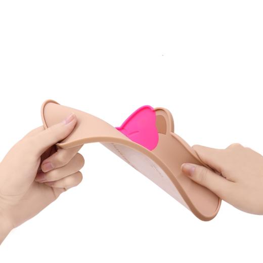 line friends 汽车防滑垫   熊美 商品图2