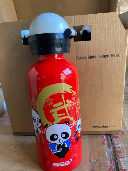 sigg功夫熊猫红色翻盖运动水杯盒装款0.4L原装正品 商品图1